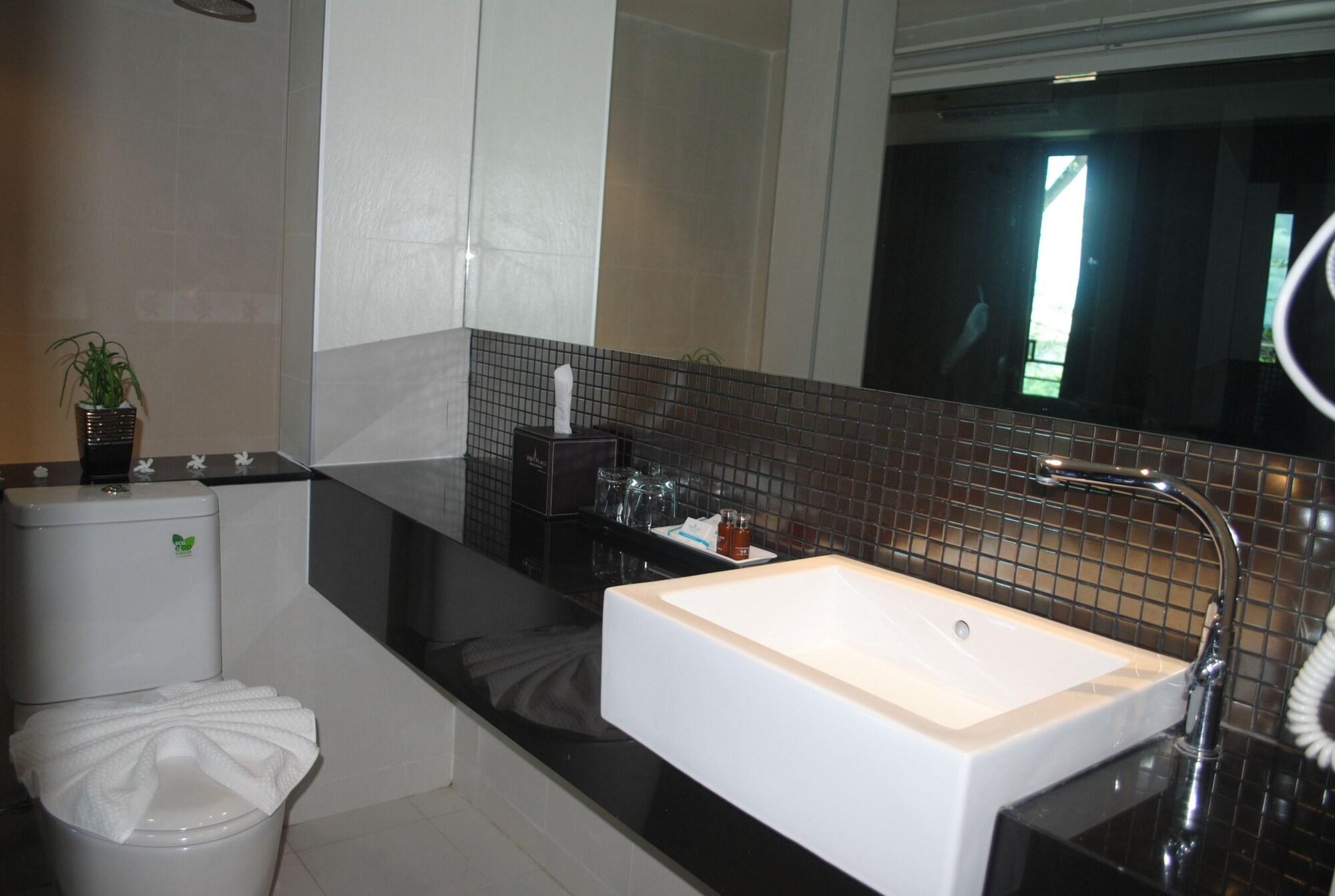 Inn Place Serviced Residence Паттайя Экстерьер фото