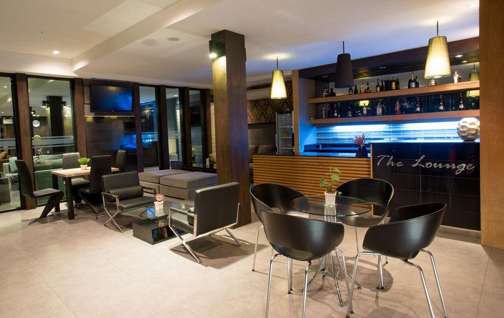 Inn Place Serviced Residence Паттайя Экстерьер фото