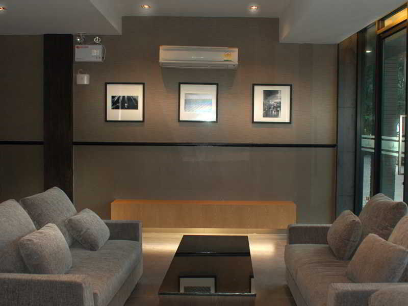 Inn Place Serviced Residence Паттайя Экстерьер фото